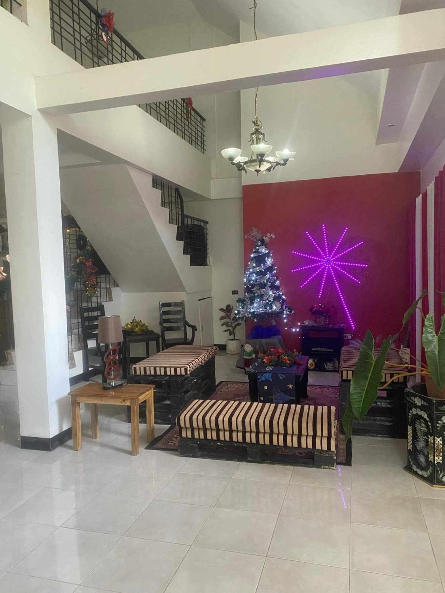 Andresas Homestay *